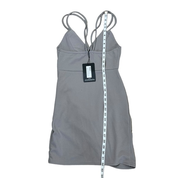 Pretty Little Thing Dress Ruched Night Out Cocktail Bodycon Stretch Preppy - Picture 8 of 10